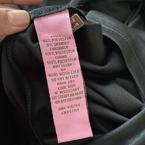 Eliza J Black Ruched Beaded Long-sleeve vintage style, 80's  Dress, size 6 - Picture 10 of 10